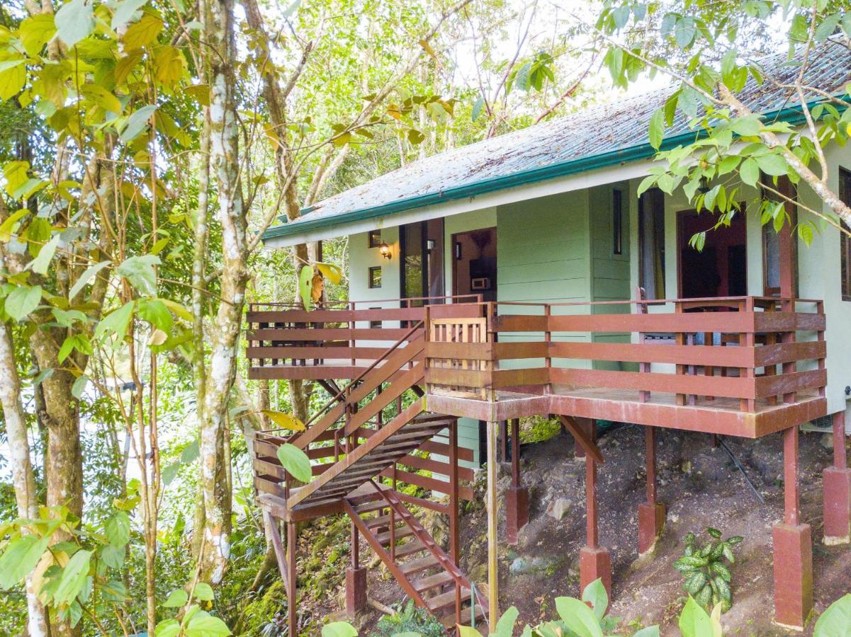 La Montanita Lodge Manuel Antonio Buitenkant foto